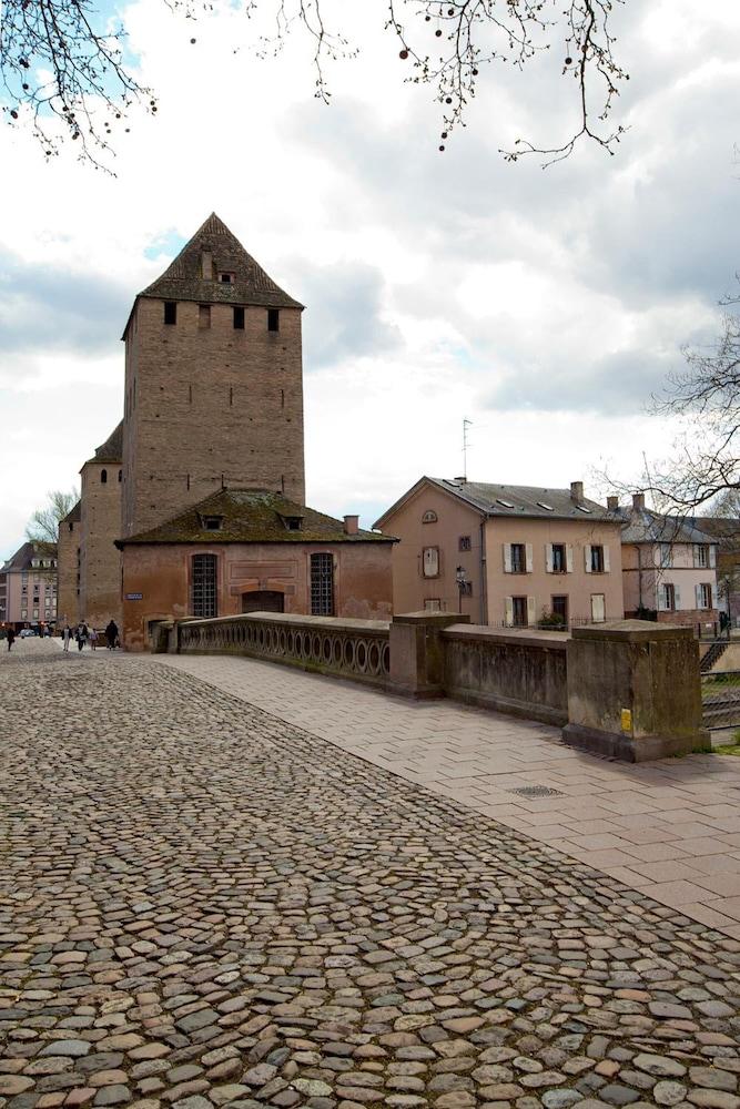 Sejours & Affaires Strasbourg Kleber Aparthotel Exterior photo